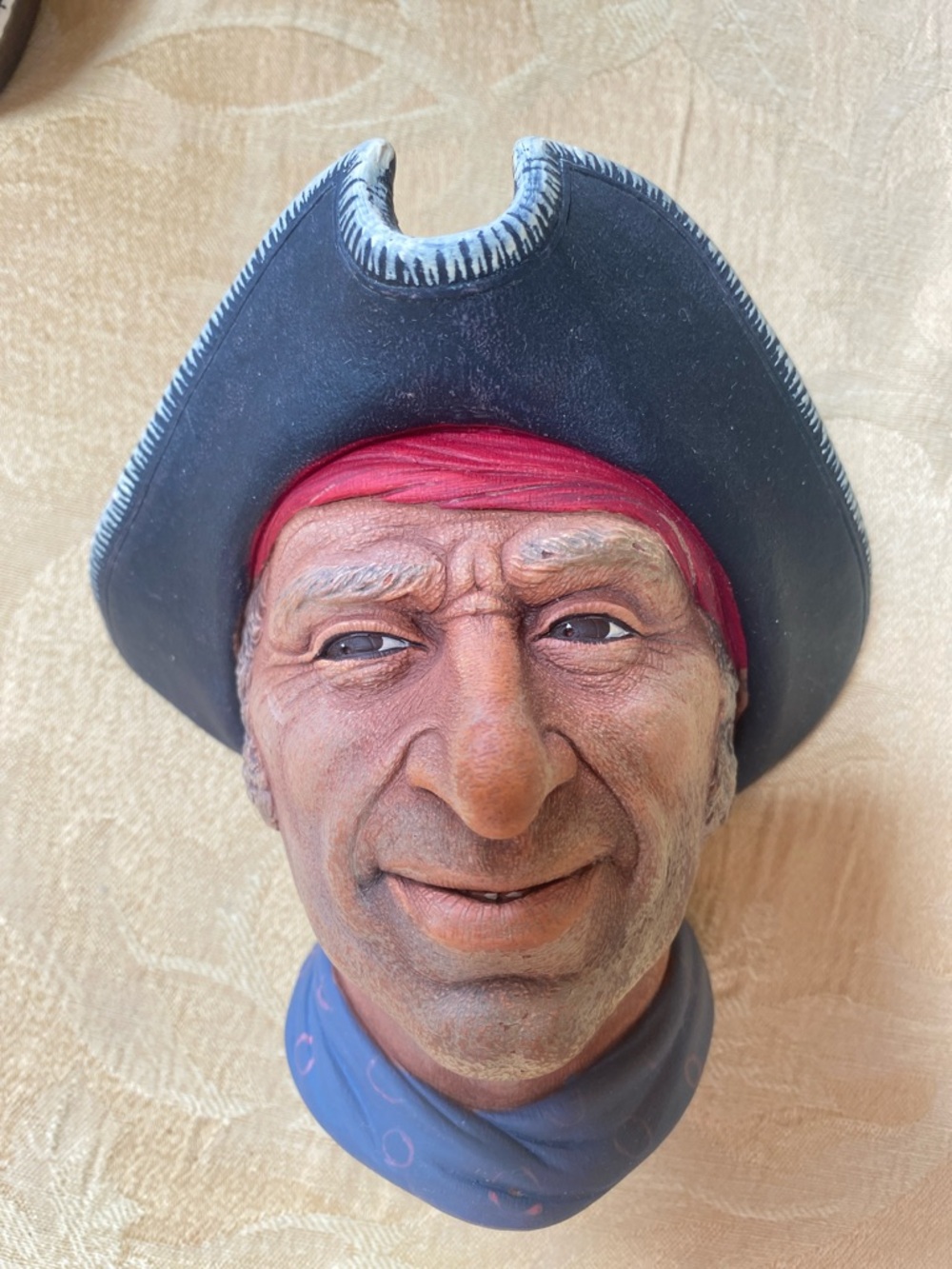 Bossons Hand-Painted Nautical Pirate Bust Sculpture in Black and Red